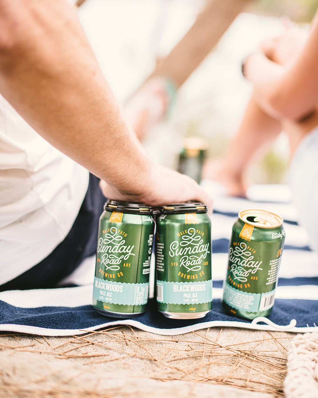 blackwoods pale ale cans outside